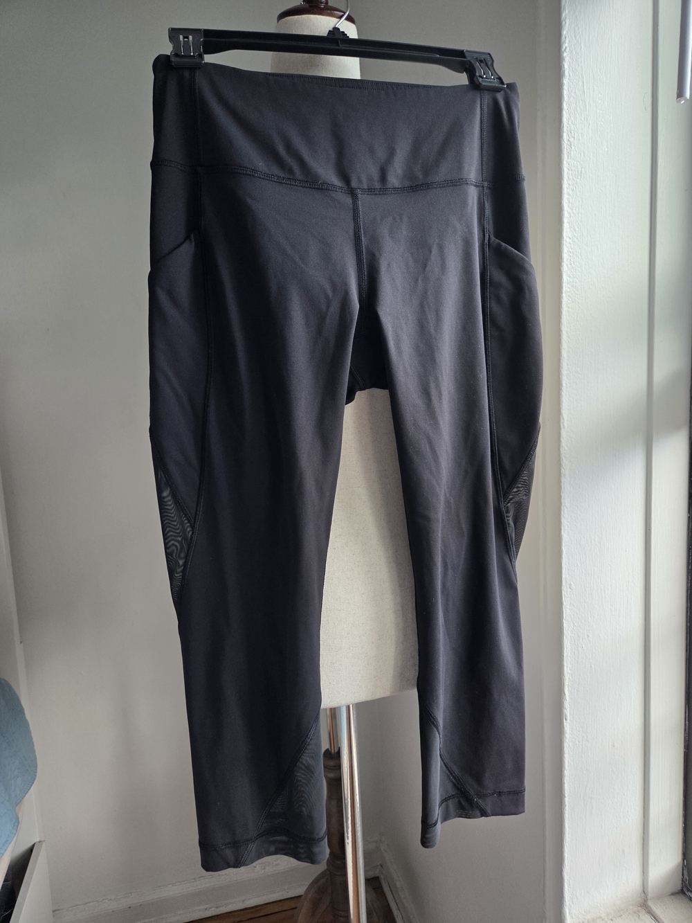 lululemon athletica Black Capri Leggings with Side Mesh Insets